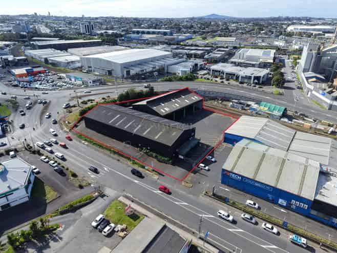 Massive Profile Corner Site | 3,650sqm