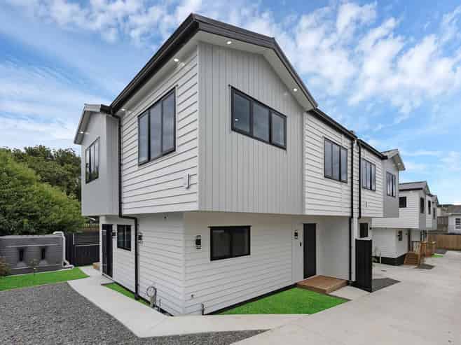 22B Justamere Place, Weymouth