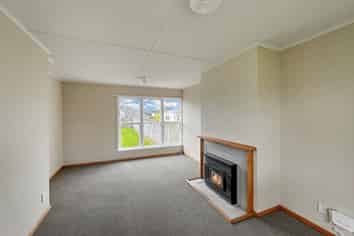 30 Devon Crescent, Bulls