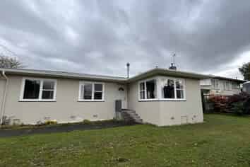 84 Lethbridge Street, Feilding