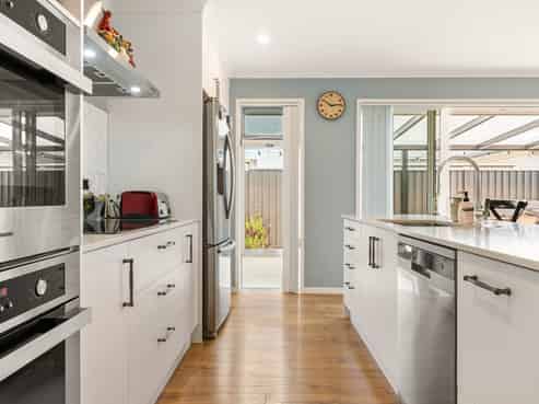 32 Trans Tasman Way, Pyes Pa