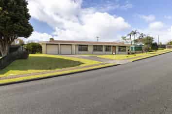 2 Squire Place, Blagdon
