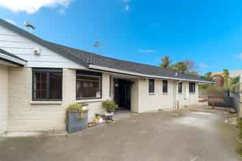4A Brett Place, Takaro