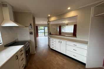 4A Brett Place, Takaro