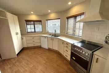 4A Brett Place, Takaro
