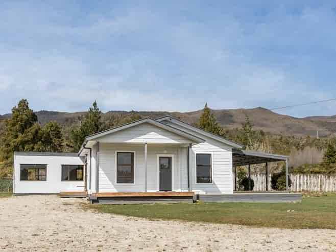 1244 Fairdown Road, Waimangaroa
