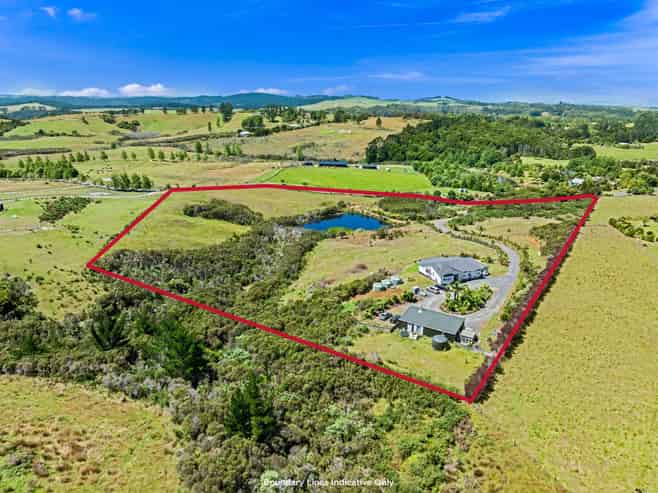 77 Daroux Drive, Waipapa