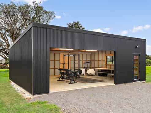 16 Parker Lane, Buckland