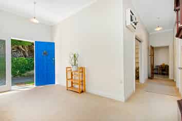 80 Penrose Street, Woburn
