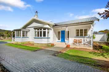 80 Penrose Street, Woburn