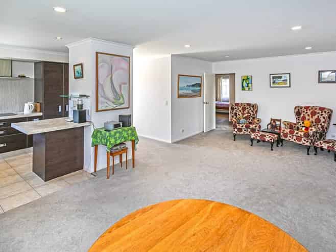 8 Garden Grove, Tairua