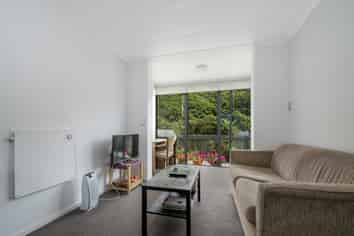 2/1 Angle Street, Picton