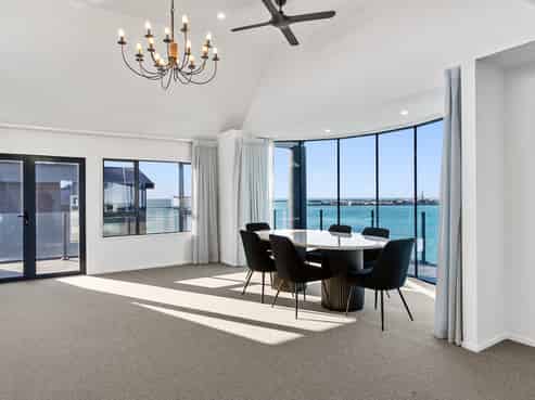 14 Climie Terrace, Waimataitai