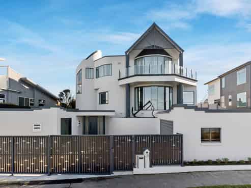 14 Climie Terrace, Waimataitai