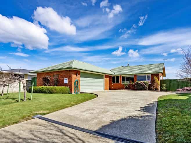 202 Paterson Street, Grasmere