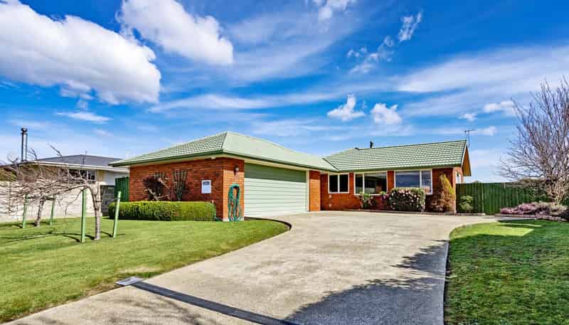 202 Paterson Street, Grasmere
