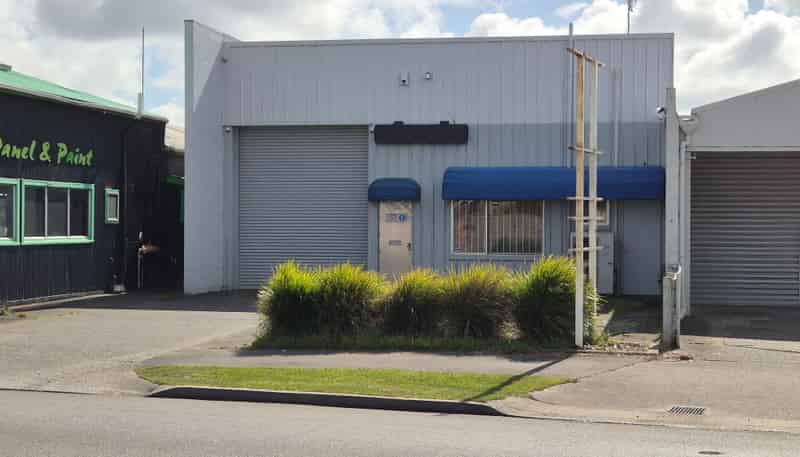 455 Tremaine Avenue, Takaro