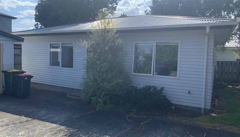 a/16 Evans Road, Weymouth