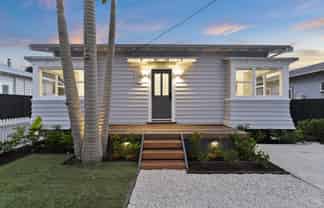 16 Moa Road, Point Chevalier