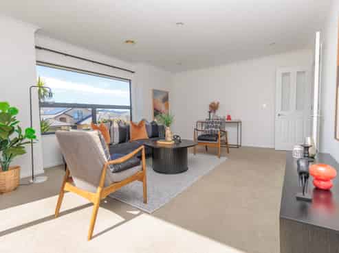 80 Erlestoke Crescent, Churton Park