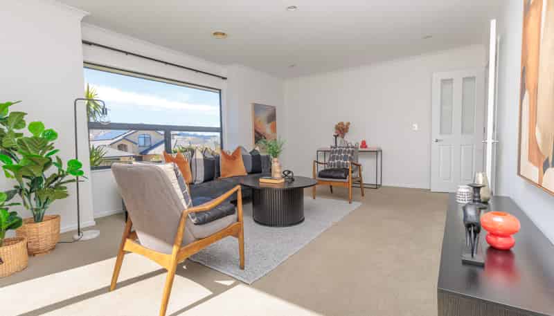 80 Erlestoke Crescent, Churton Park