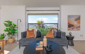 80 Erlestoke Crescent, Churton Park