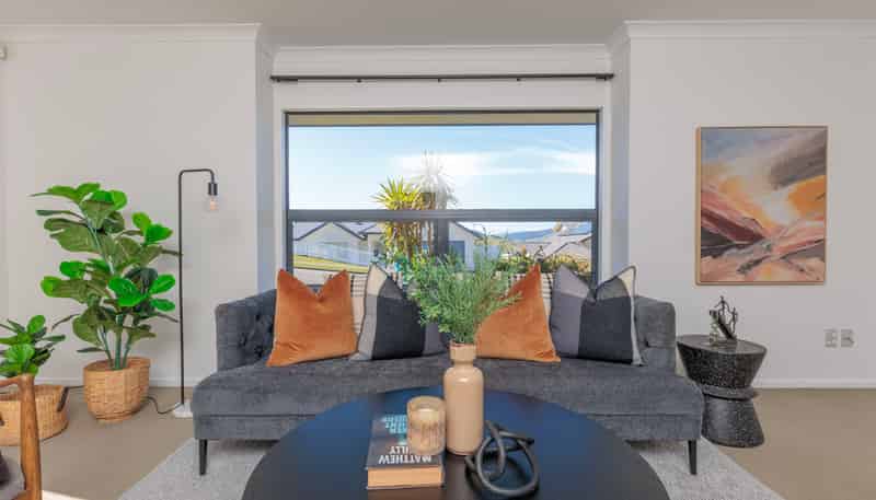 80 Erlestoke Crescent, Churton Park