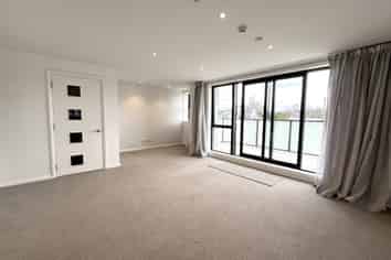 5/8 Rugby Road, Birkenhead