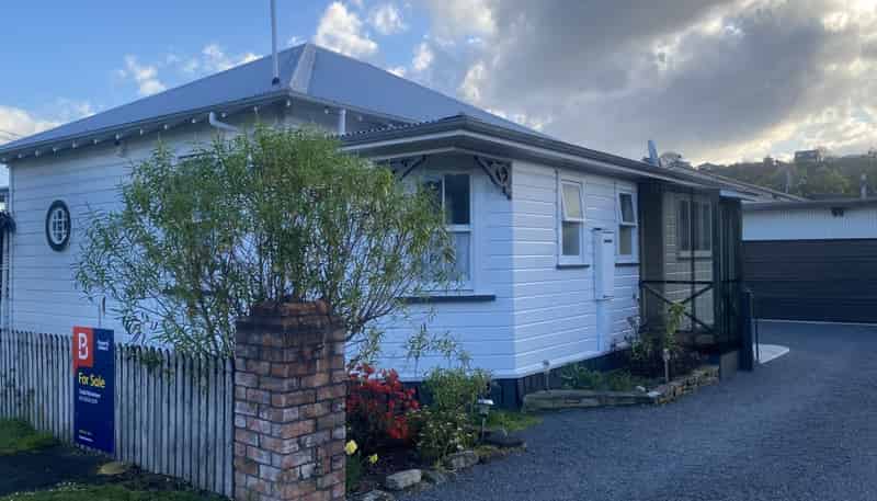 8 Huia Street, Taumarunui