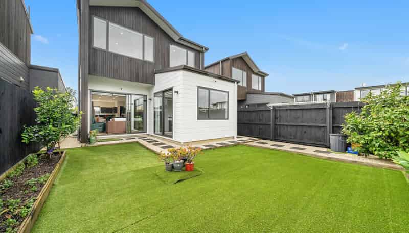 44 Dignity Street, Papakura