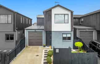 44 Dignity Street, Papakura