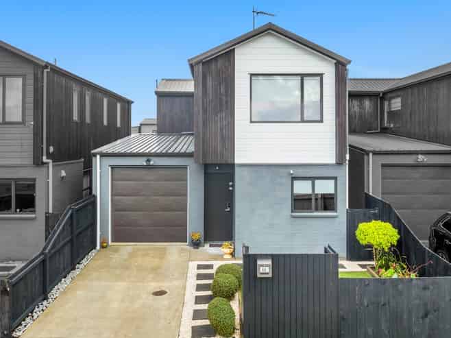 44 Dignity Street, Papakura