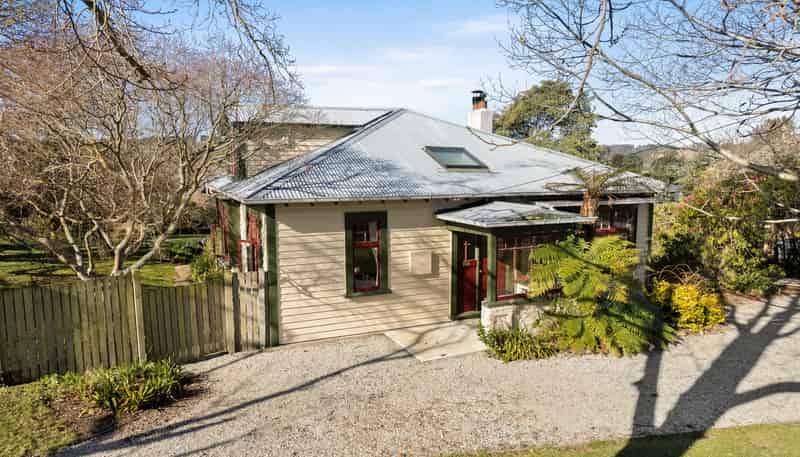 24 Mount Street, Waikouaiti