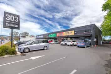 High-Profile Retail & Hospitality Space