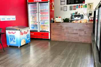 High-Profile Retail & Hospitality Space