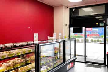 High-Profile Retail & Hospitality Space