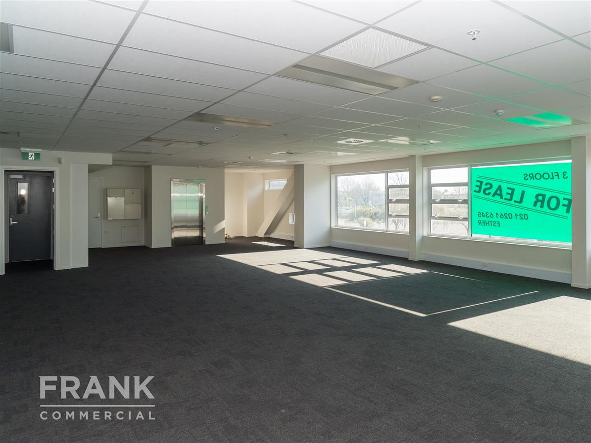 Modern CBD Office – 100% NBS | Exceptional Value – pohled 4