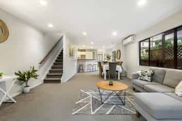 1/6 Sunnydale Place, Oteha
