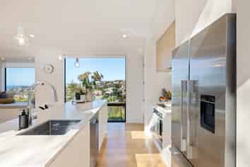 110 Mount Pleasant Road, Mount Pleasant