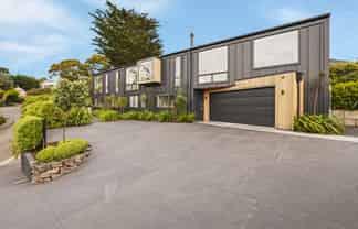 110 Mount Pleasant Road, Mount Pleasant