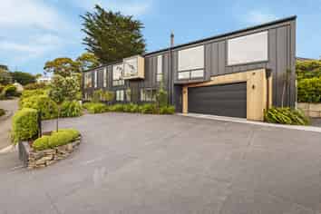 110 Mount Pleasant Road, Mount Pleasant
