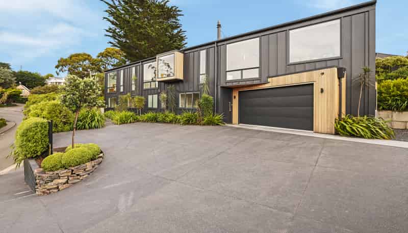 110 Mount Pleasant Road, Mount Pleasant