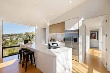 110 Mount Pleasant Road, Mount Pleasant