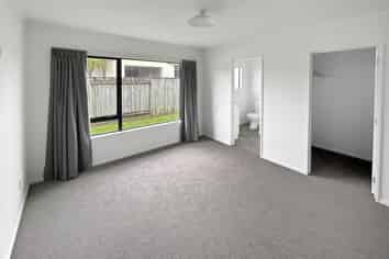 37 Logan Way, Kelvin Grove