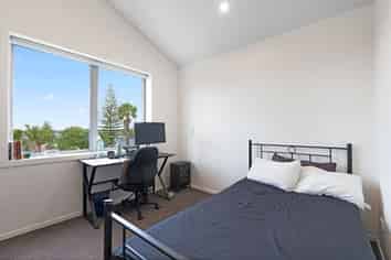 65 Helen Jenepher Lane, Mount Wellington