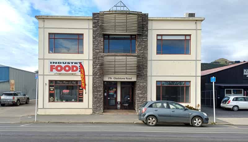 21B Gladstone Road South, Mosgiel