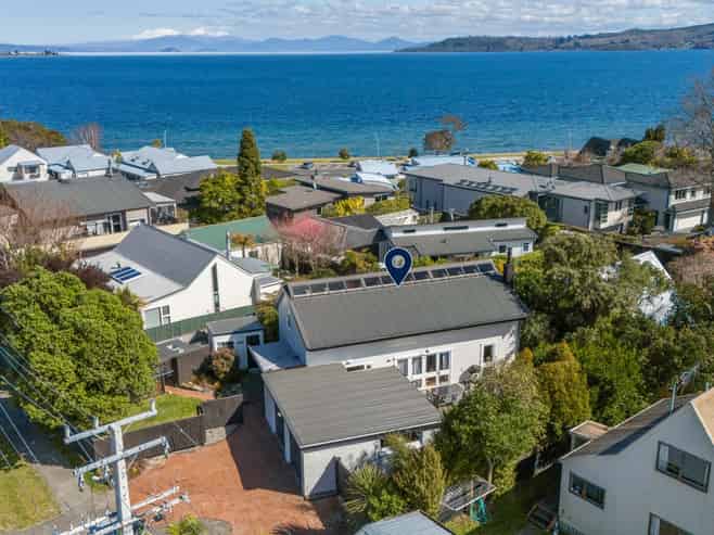 69 Mere Road, Taupo