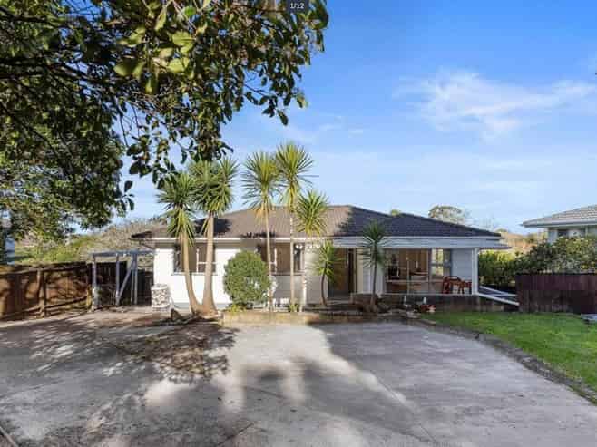 38 Sunline Avenue, Massey