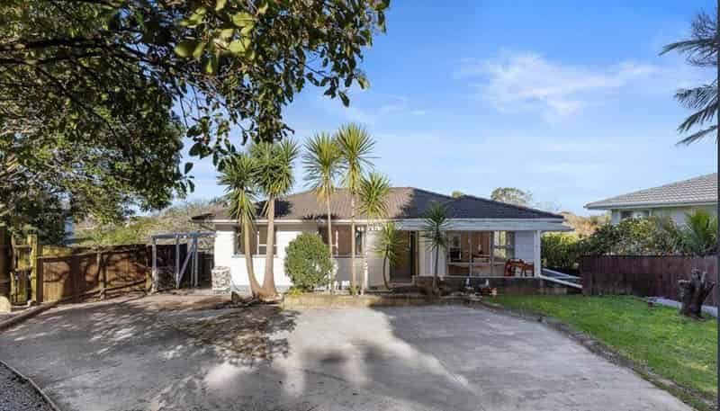 38 Sunline Avenue, Massey