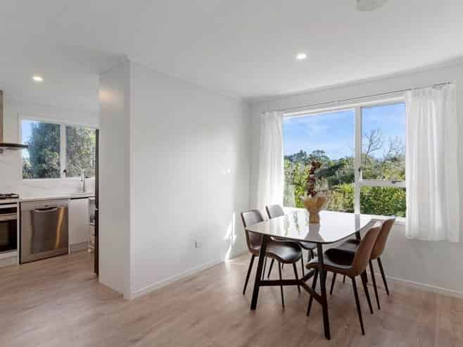 38 Sunline Avenue, Massey